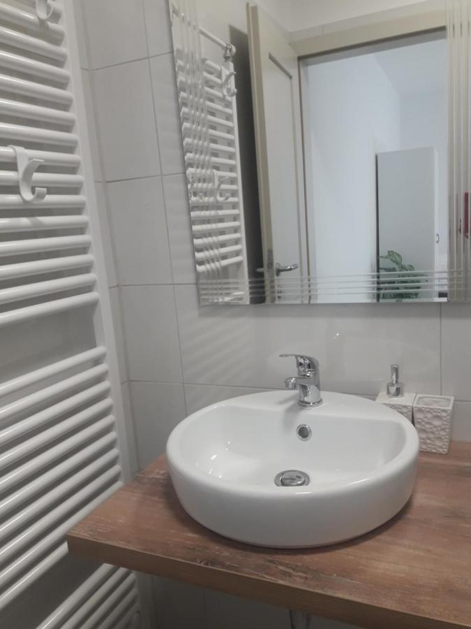 Apartma Oddih Dutovlje Luaran gambar